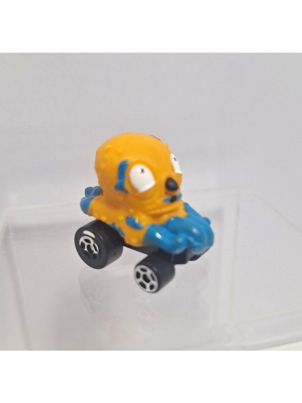 Trash Wheels Moose Octopus Racer Mini Orange & Blue